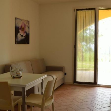 Residence Karina Moniga del Garda Экстерьер фото